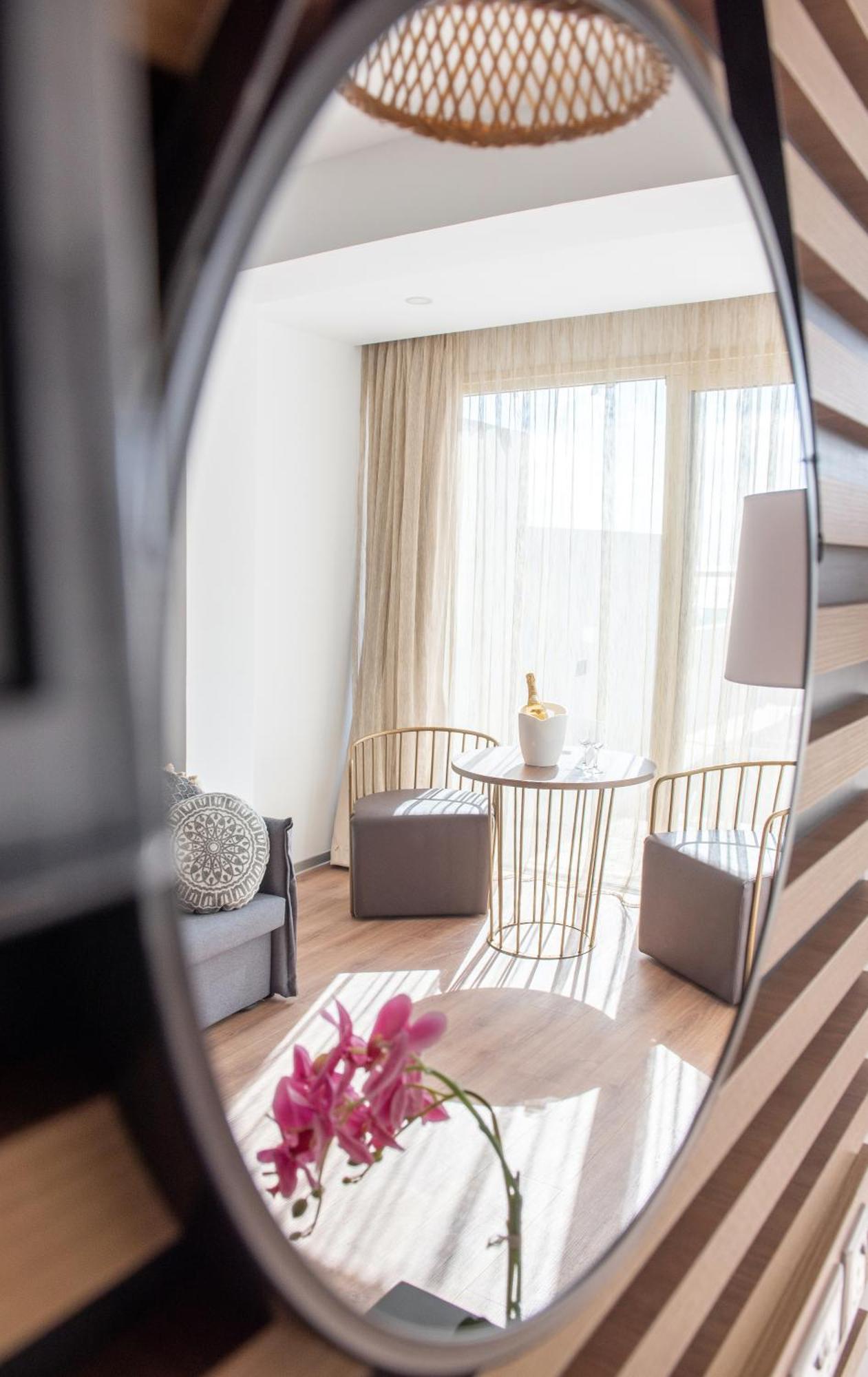 Piere - Anne Beach Hotel ไอยานาปา ห้อง รูปภาพ