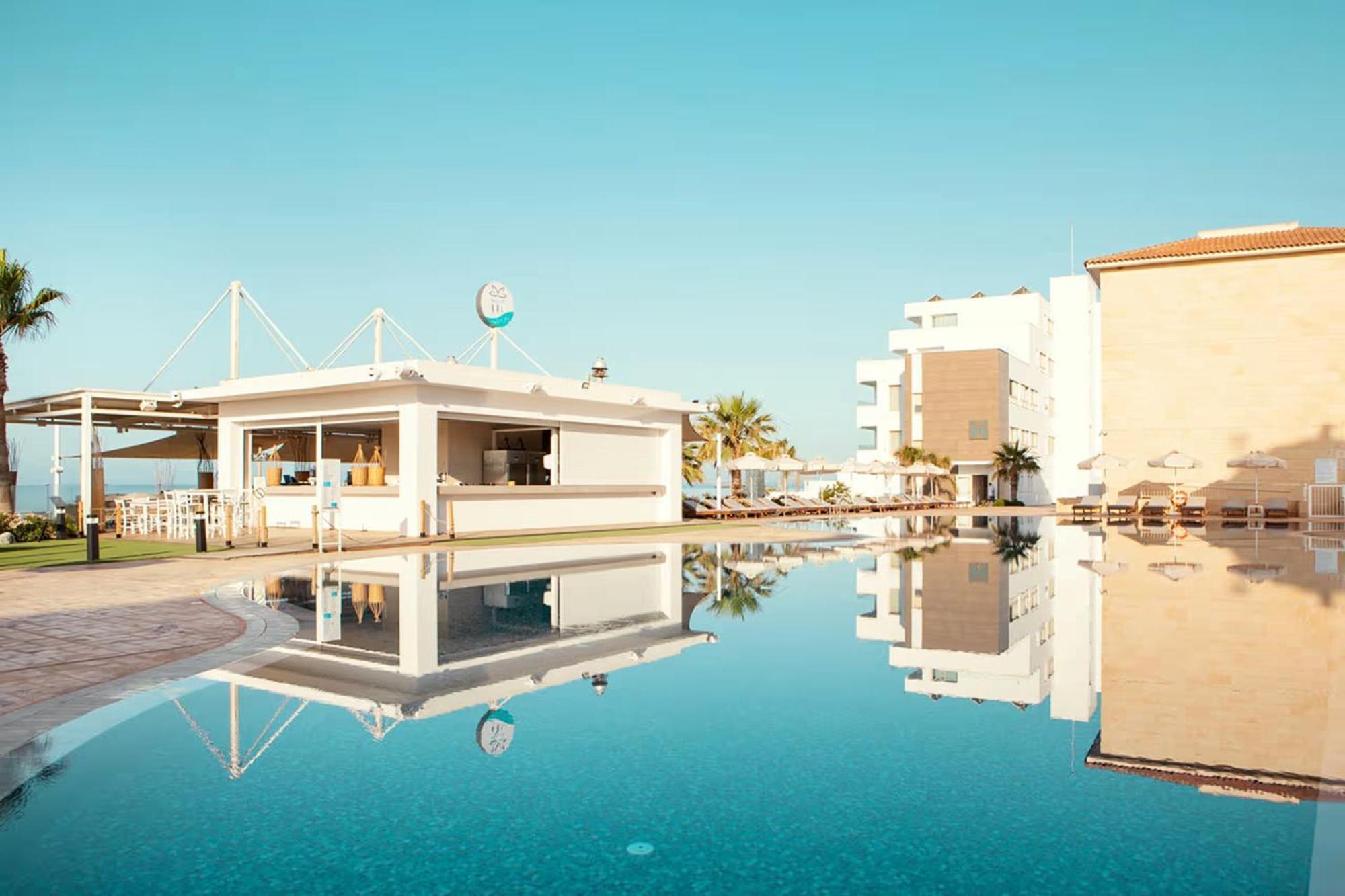 Piere - Anne Beach Hotel ไอยานาปา ภายนอก รูปภาพ