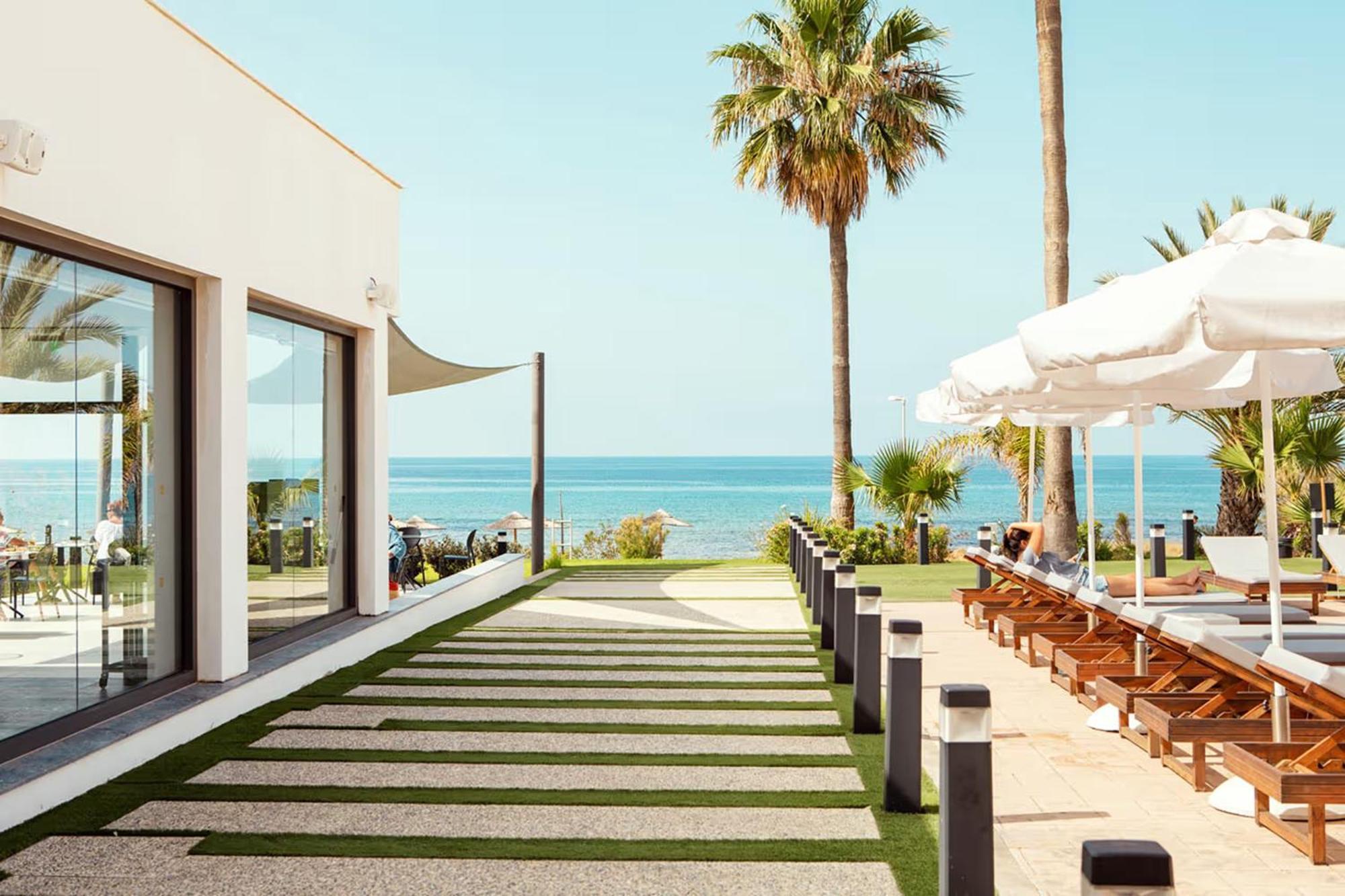 Piere - Anne Beach Hotel ไอยานาปา ภายนอก รูปภาพ