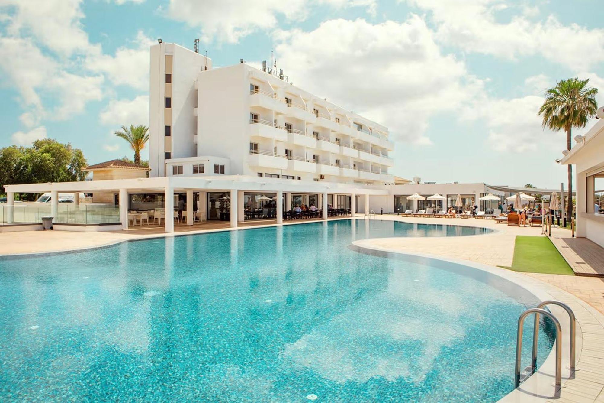 Piere - Anne Beach Hotel ไอยานาปา ภายนอก รูปภาพ