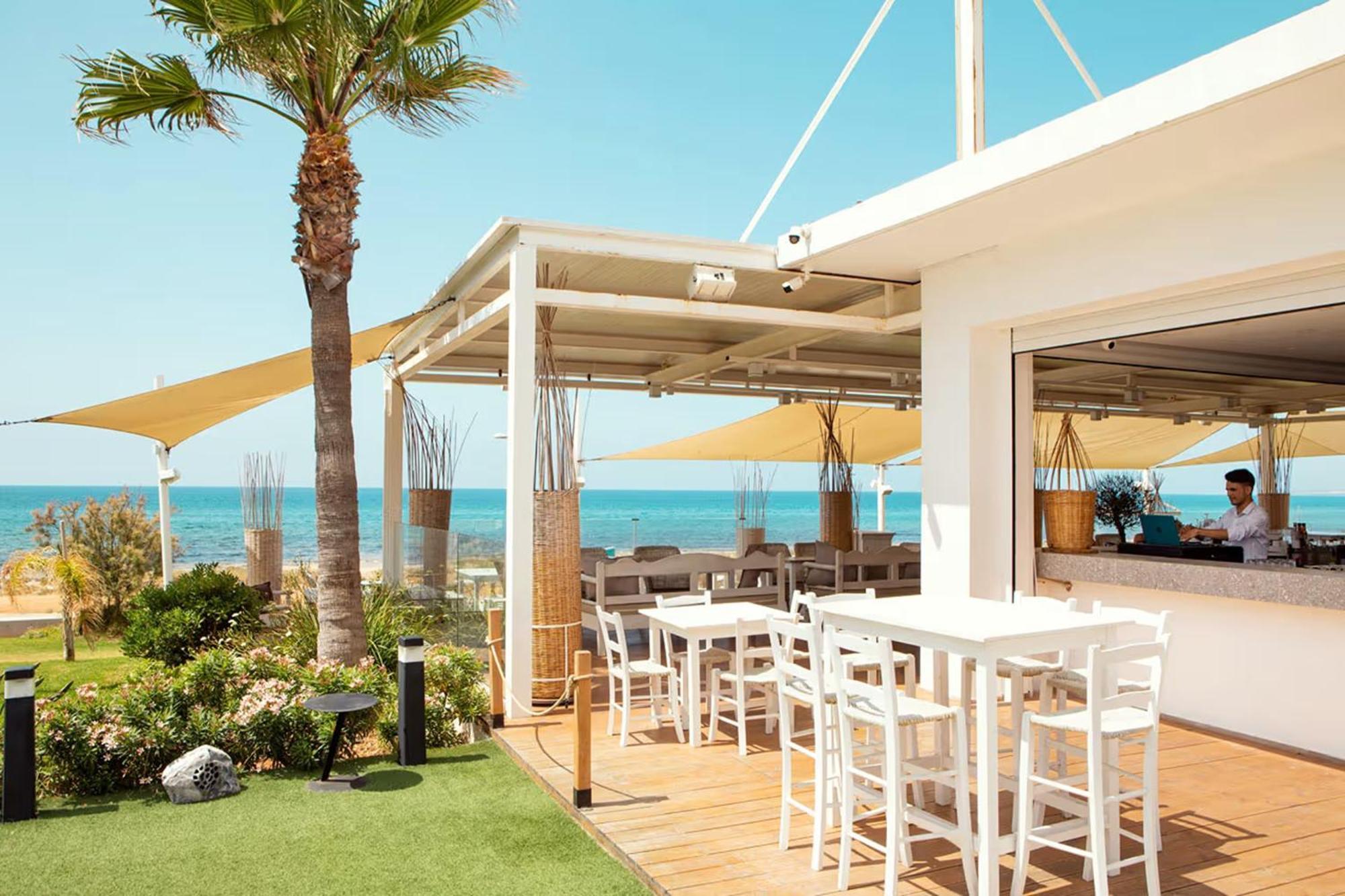 Piere - Anne Beach Hotel ไอยานาปา ภายนอก รูปภาพ